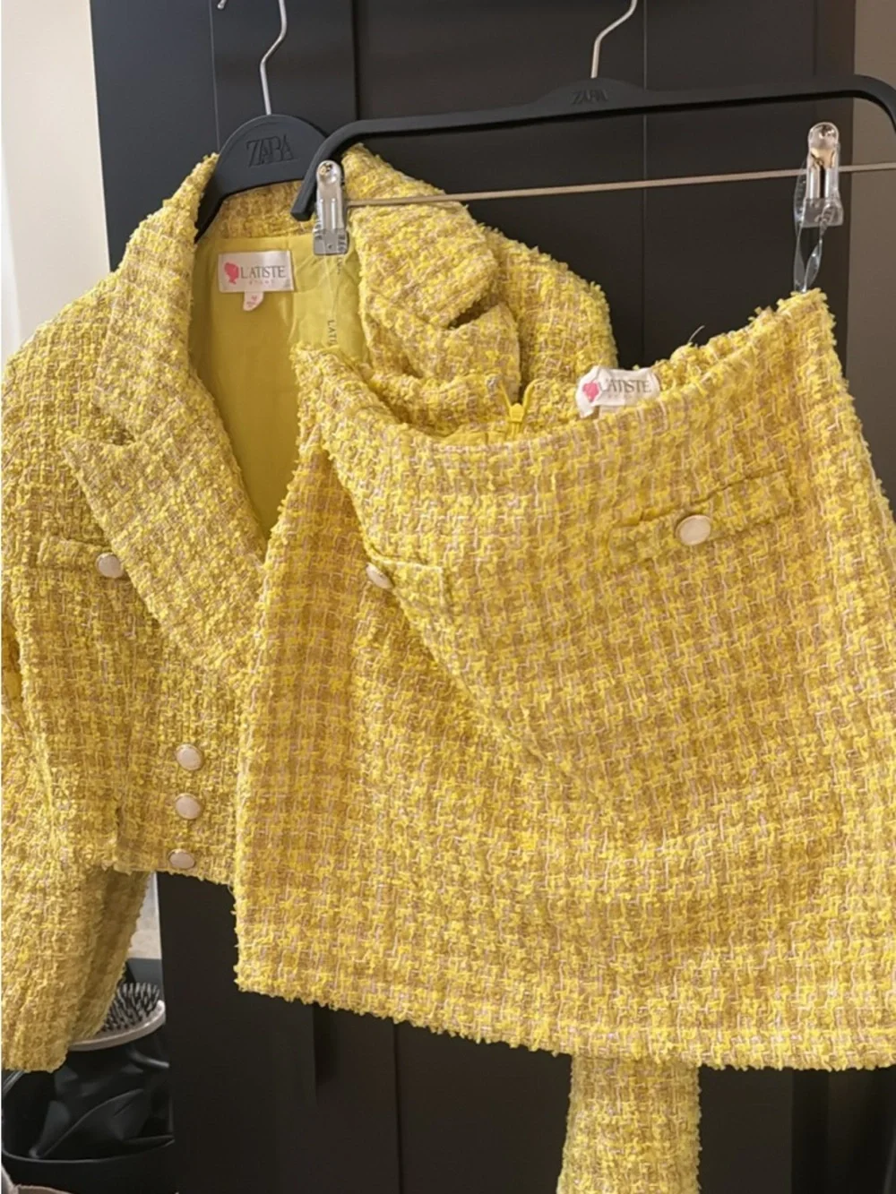 L'ATISTE Bright Yellow Tweed Cropped Blazer - Picture 1 of 3